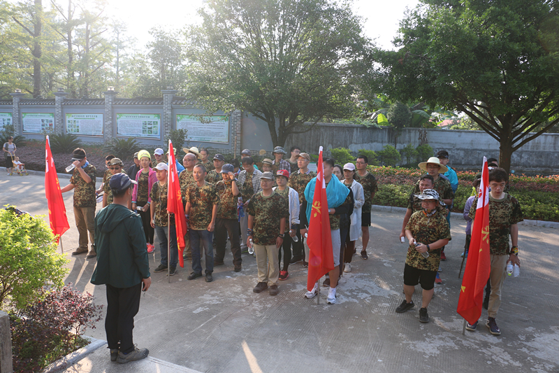 第二天出發動員(1)_副本.jpg 第二天出發動員(1)_副本.jpg